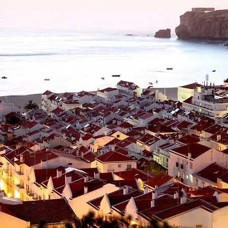 Lägenhetshotell Turisticos Da Nazaré