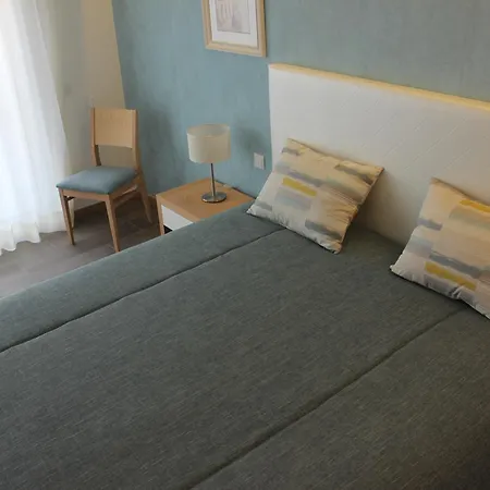 Turisticos Da 4* 纳扎雷